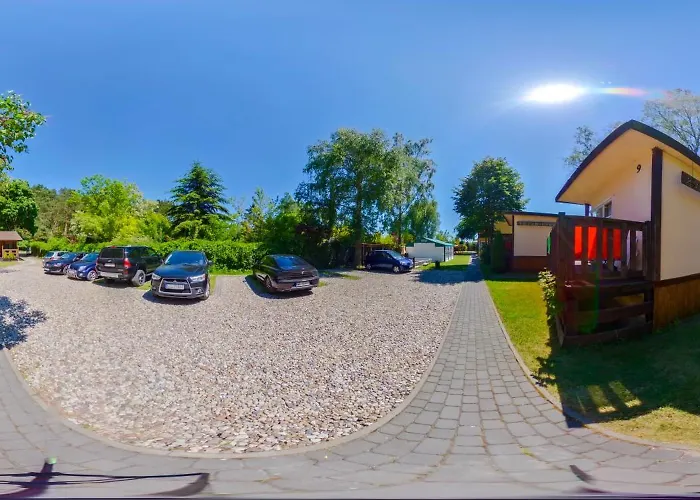 Üdülőpark Zakatek Adeli *