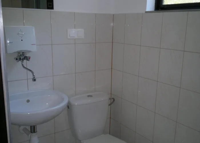 Üdülőpark Zakatek Adeli *